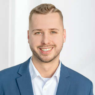 Timo Peters Ansprechpartner Gewerbekunden DEW21