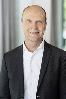 Peter Flossbach, Geschäftsführer der DEW21.