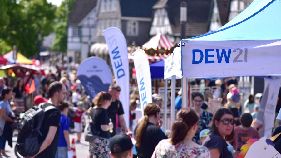 dew21 Zelt auf einem Stadtfest in Dortmund