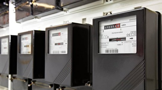 Stromzähler Mehrere Stromzähler nebeneinander