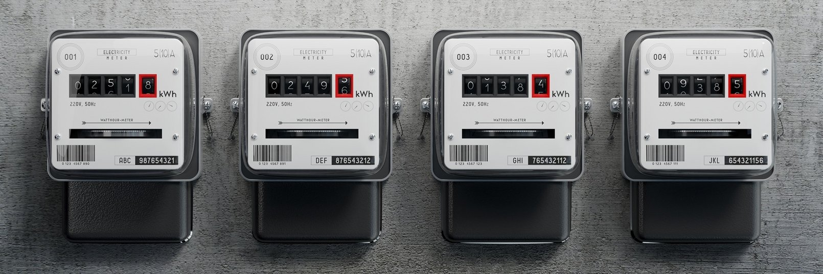 vier Stromzähler in einer Reihe