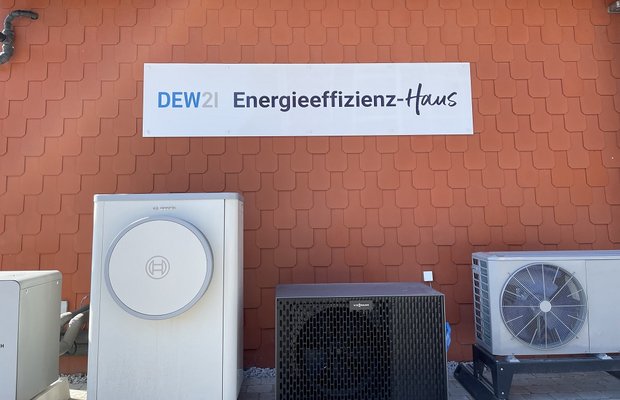 Wärmepumpen am Energieeffizienz-Haus der DEW21.